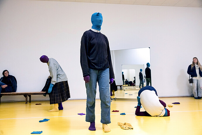 vielleicht. transgressions (AT)